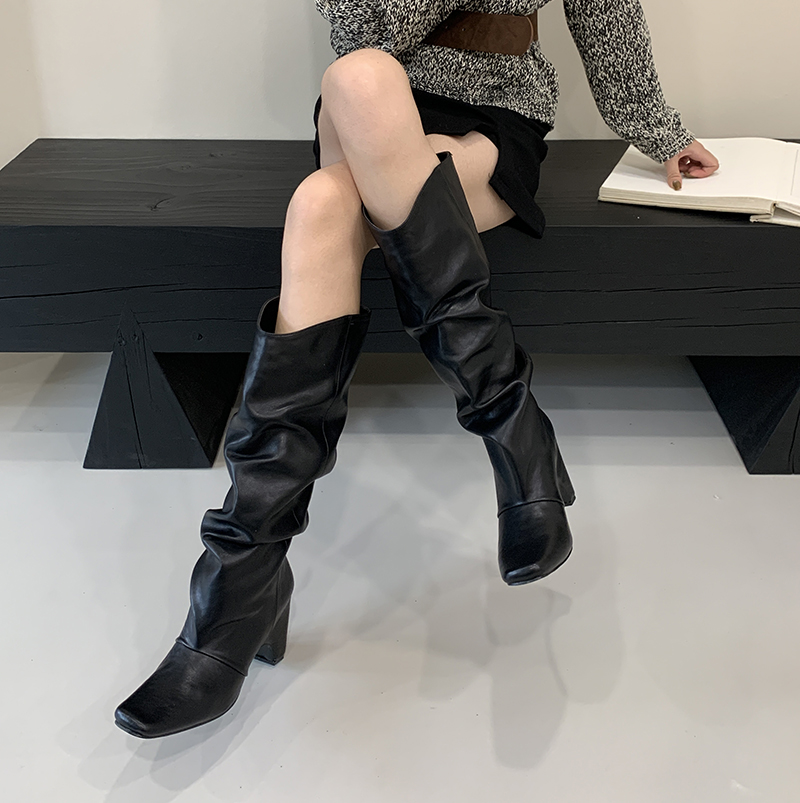 2025 New Retro Pleated Stacked Boots Long Boots Women Suede Chunky Heel Versatile Wasteland Style High Boots - Image 3