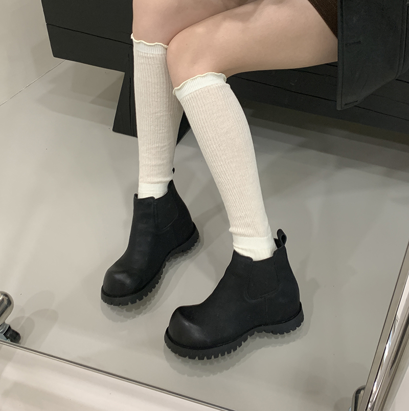 2025 New Style Height Increasing Slim Short Boots Women Retro Chelsea Boots Thick Sole Big Head Pipe Boots Versatile Fashion - Image 3