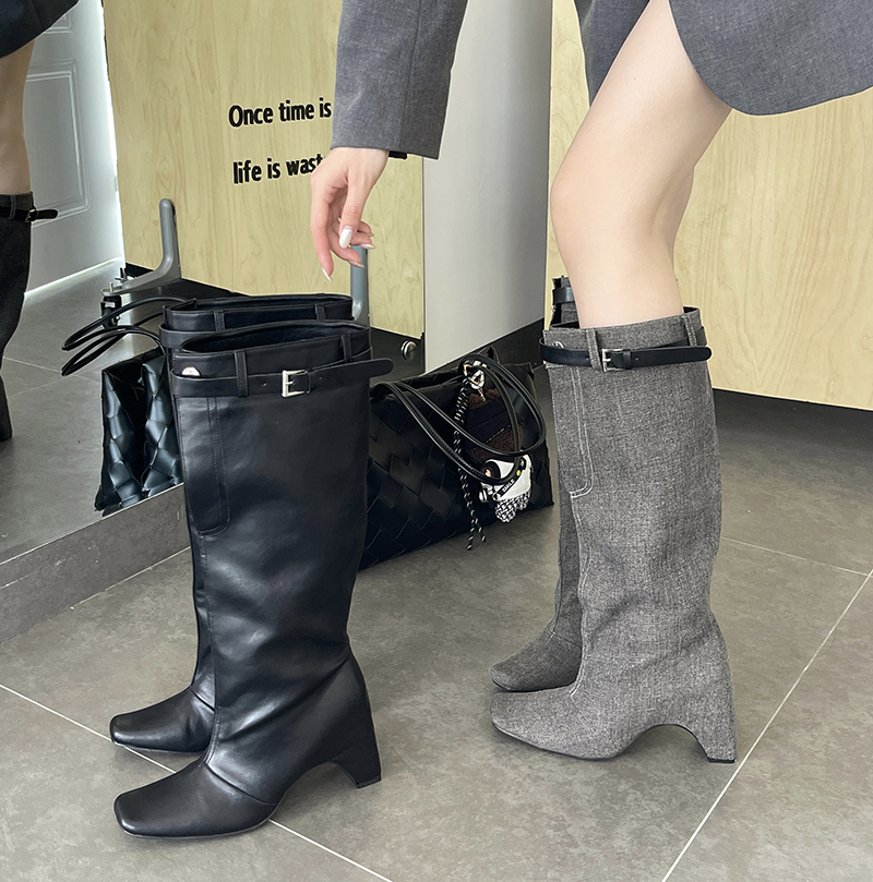 2025 New Western Cowboy Boots for Women High Top Knight Boots Retro Square Toe Chunky Heel - Image 2