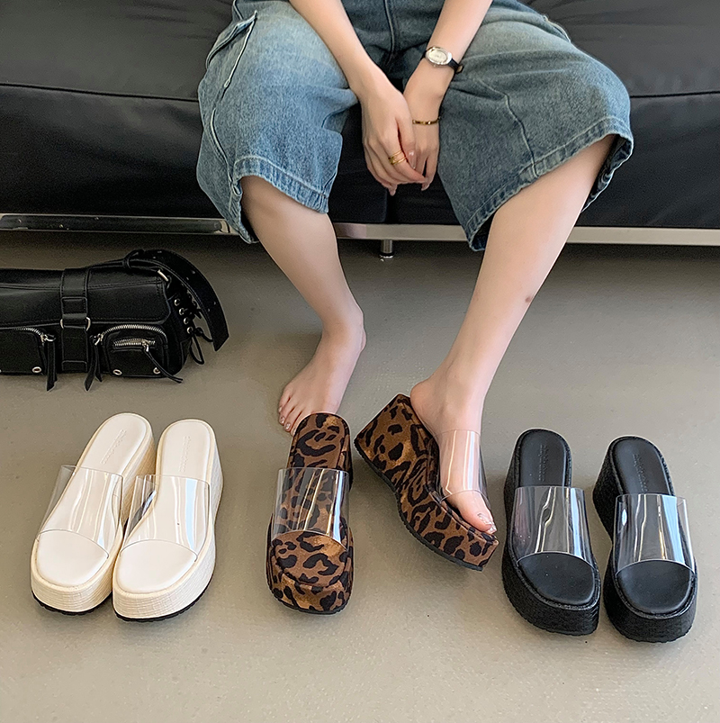 2026 Summer New Transparent Thick Sole Wedge Slippers for Women Platform Chunky Heel Height Increasing Fashion Versatile