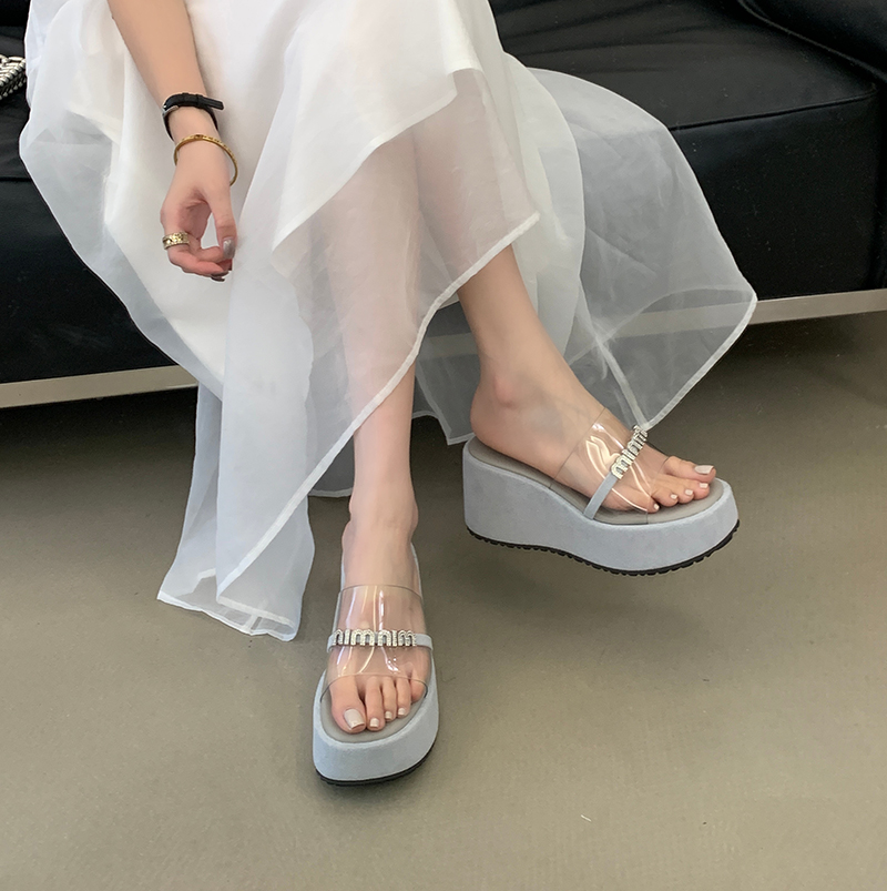 Elegant Rhinestone Transparent Slippers 2026 Summer New Style Chunky Sole Korean Version Transparent One-Strap Rhinestone Slippers - Image 2