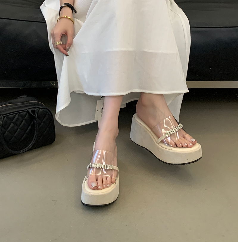 Elegant Rhinestone Transparent Slippers 2026 Summer New Style Chunky Sole Korean Version Transparent One-Strap Rhinestone Slippers - Image 4